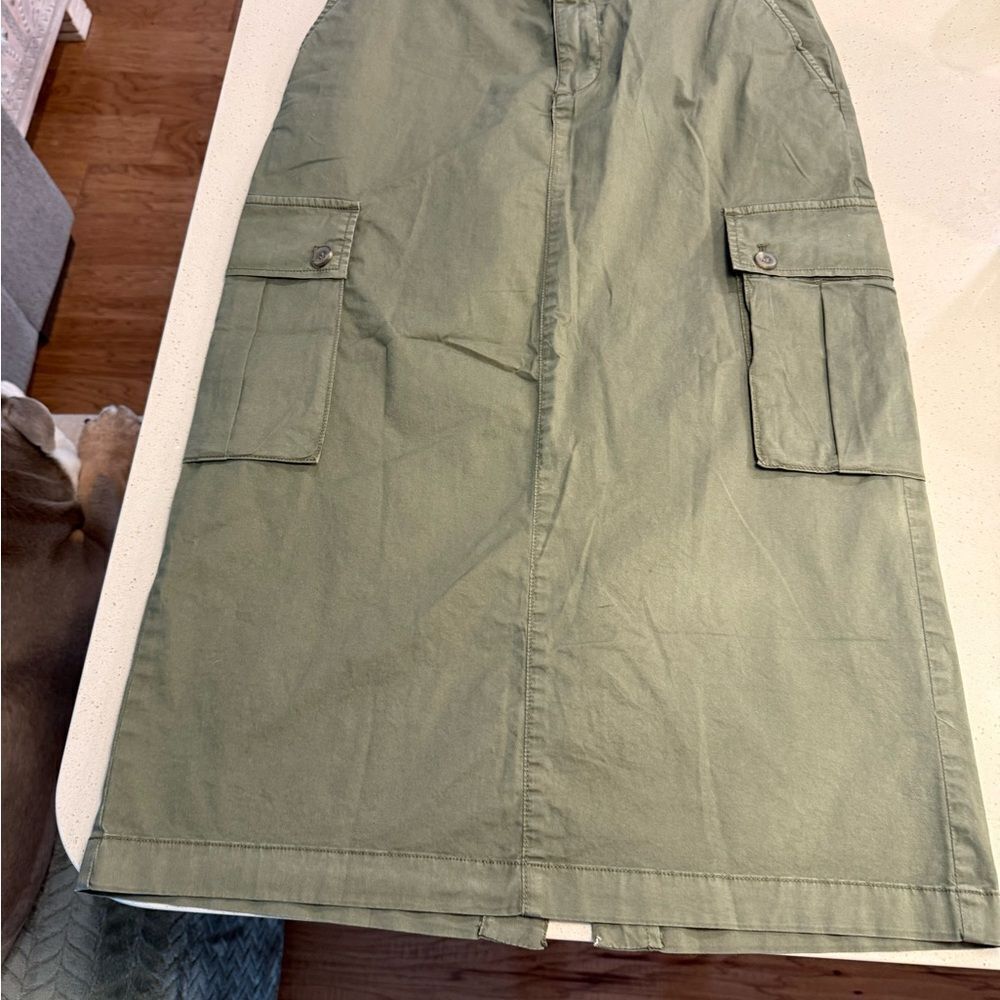 GAP woman’s Green Cargo Skirt NWT - Picture 5 of 6